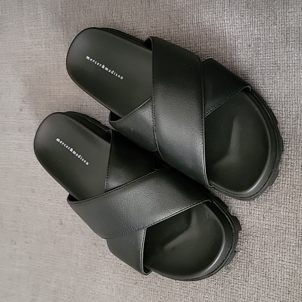 Never worn. Mercer & Madison, black cross strap sandals size 8